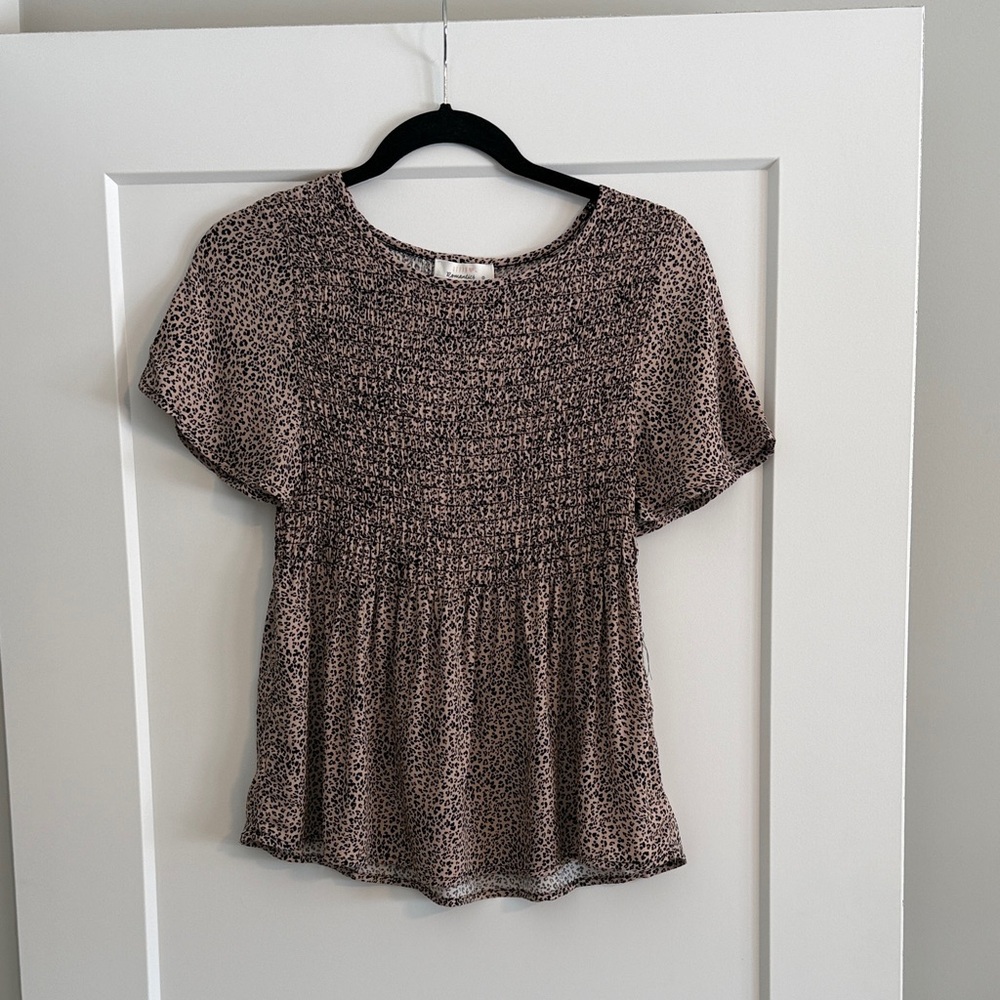 URBAN Romantics Patterned Blouse Size Small